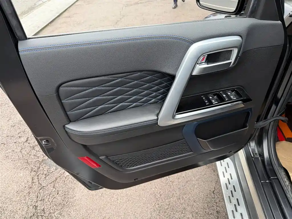 Beijing Off-Road Beijing Off-Road BJ40 2.0D Automatic AWD Blade Hero Edition Xiake 2023 - thumbnail 6