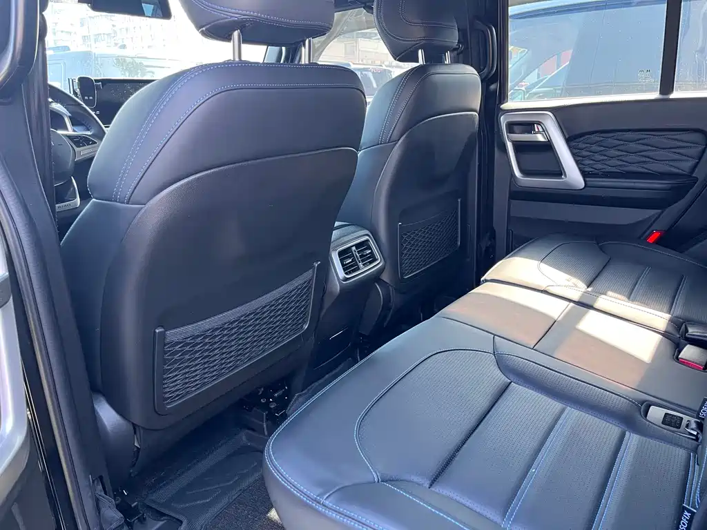 Beijing Off-Road Beijing Off-Road BJ40 2.0D Automatic 4WD Blade Hero Pioneer 2024 - thumbnail 18