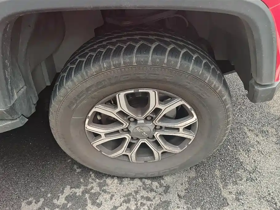 Beijing Off-Road BAIC BJ40 2023 2.0T Automatic 4WD Urban Hunter Edition Xiake Model 2024 - thumbnail 6