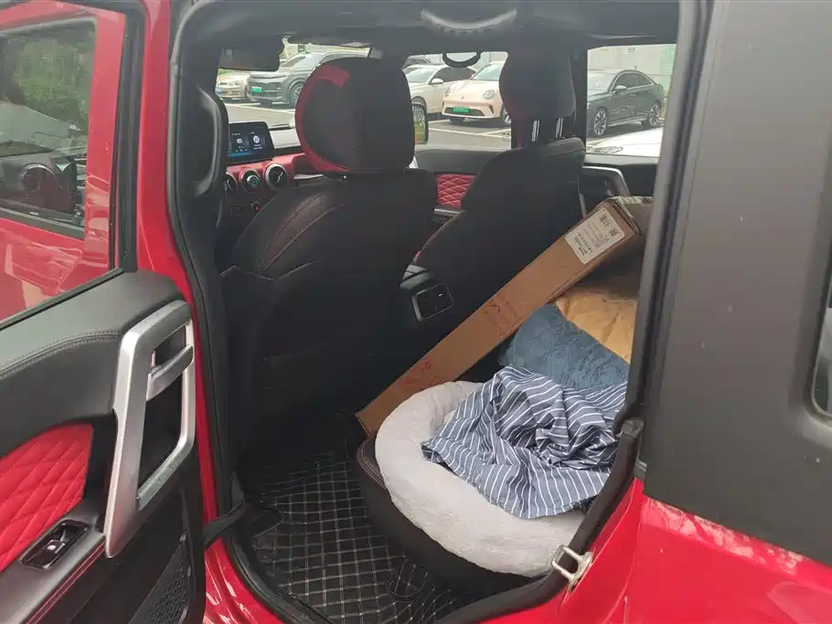 Beijing Off-Road BAIC BJ40 2023 2.0T Automatic 4WD Urban Hunter Edition Xiake Model 2024 - thumbnail 11