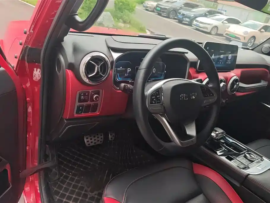 Beijing Off-Road BAIC BJ40 2023 2.0T Automatic 4WD Urban Hunter Edition Xiake Model 2024 - thumbnail 12