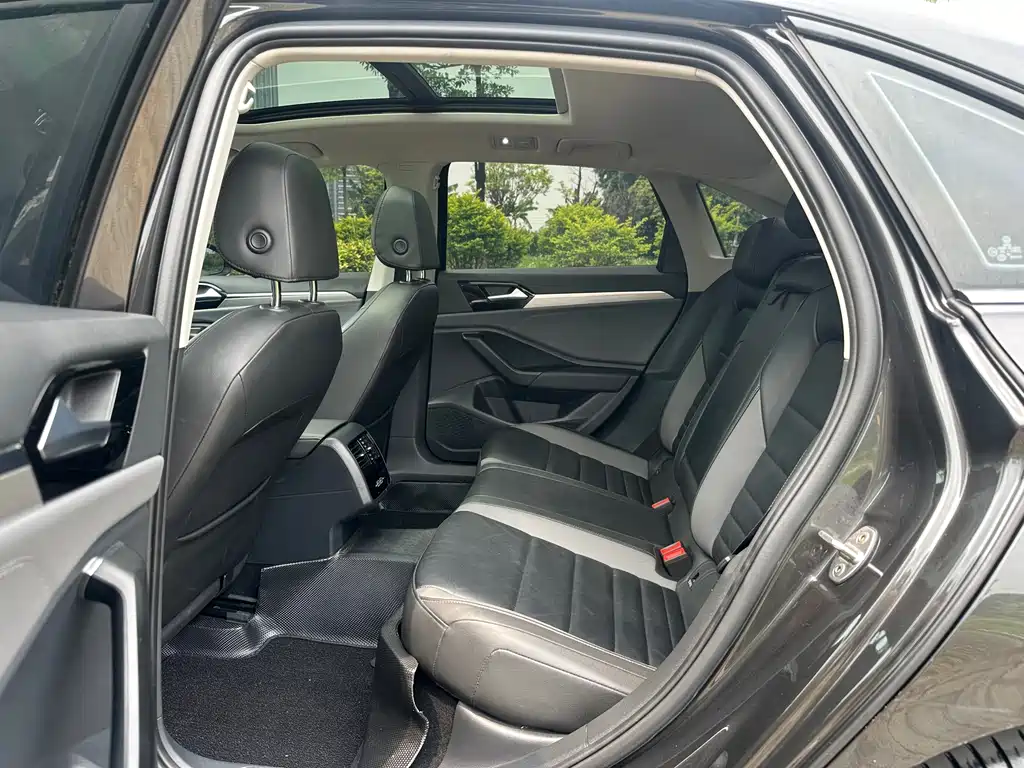 Volkswagen Volkswagen Sagitar 280TSI DSG Comfort Intelligent Connectivity Edition 2021 - thumbnail 9