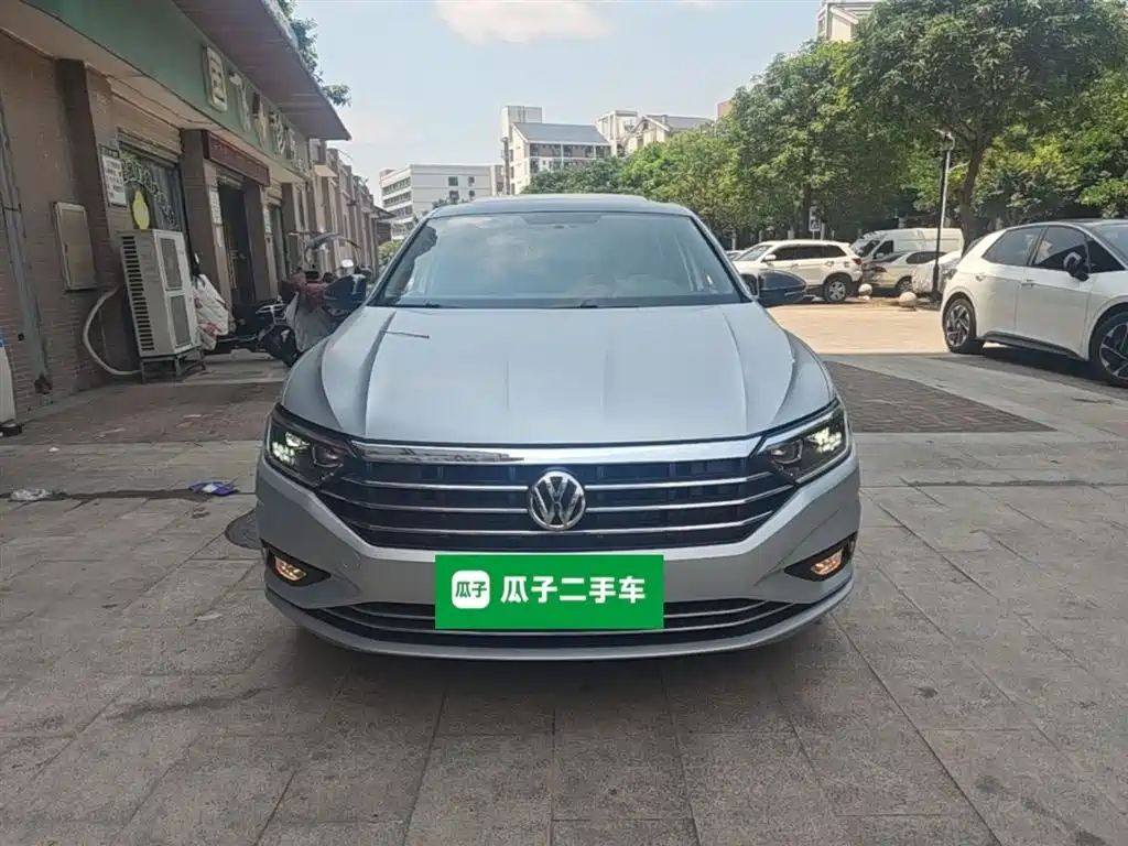 Volkswagen Sagitar 2021 200TSI DSG Chaoyue Edition 2021 - thumbnail 3