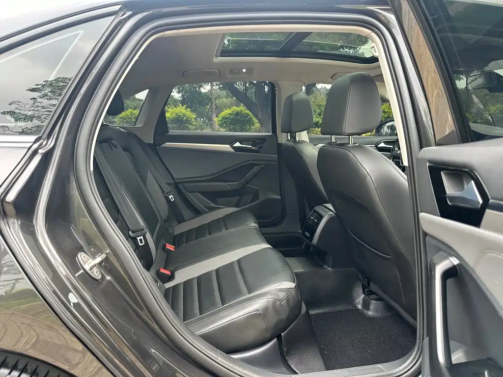 Volkswagen Volkswagen Sagitar 280TSI DSG Comfort Intelligent Connectivity Edition 2021 - thumbnail 11