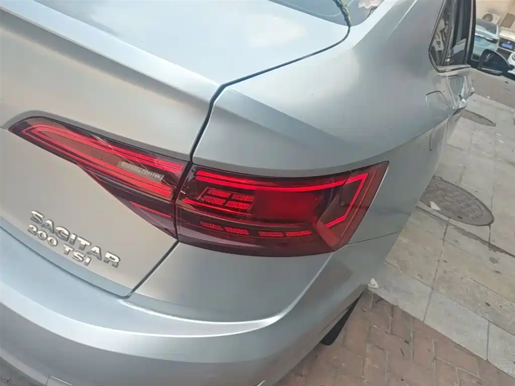 Volkswagen Sagitar 2021 200TSI DSG Chaoyue Edition 2021 - thumbnail 8