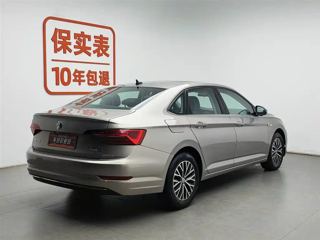 Volkswagen Sagitar 280TSI DSG Comfort Intelligent Connectivity Edition 2021 - thumbnail 2