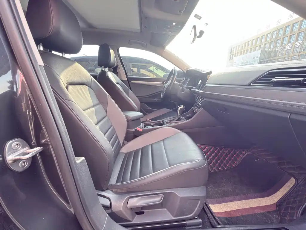 Volkswagen Volkswagen Sagitar 2021 200TSI DSG Comfort Intelligent Connectivity Edition 2021 - thumbnail 8