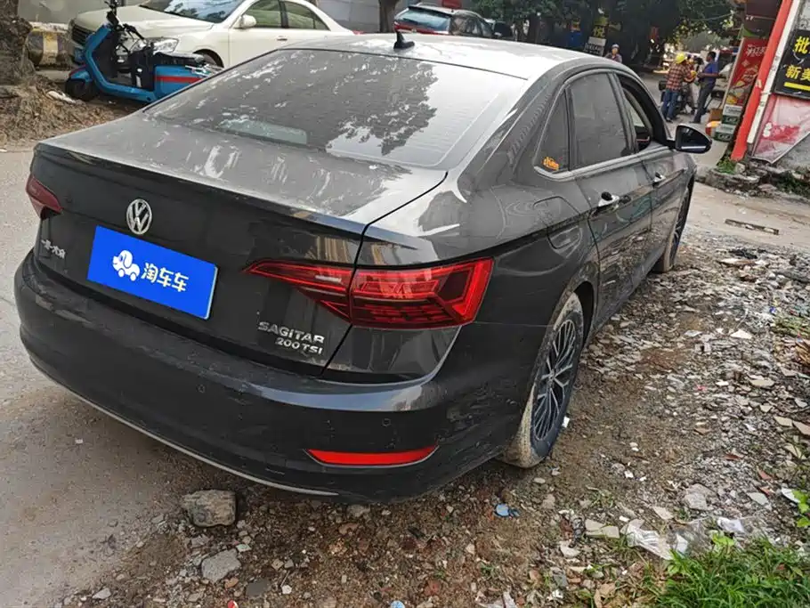 Volkswagen Sagitar 2021 200TSI DSG Comfort Smart Connect Edition 2021 - thumbnail 3