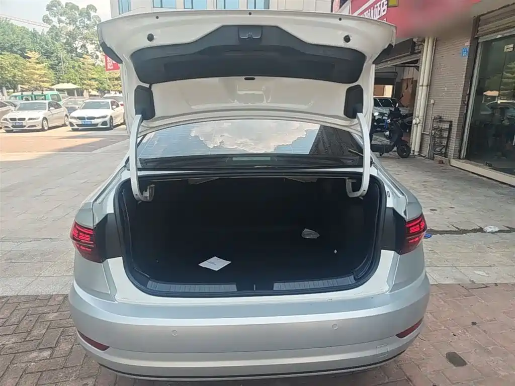 Volkswagen Sagitar 2021 200TSI DSG Chaoyue Edition 2021 - thumbnail 19