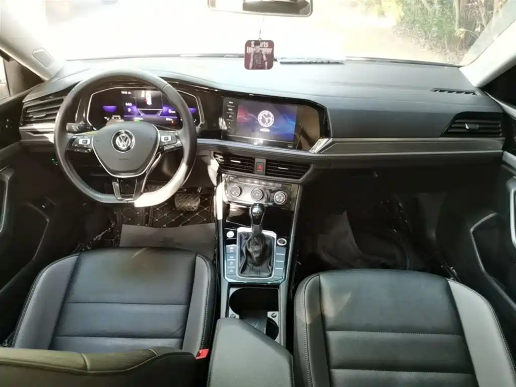 Volkswagen Sagitar 200TSI DSG Comfort Intelligent Connectivity Edition 2021 - thumbnail 10