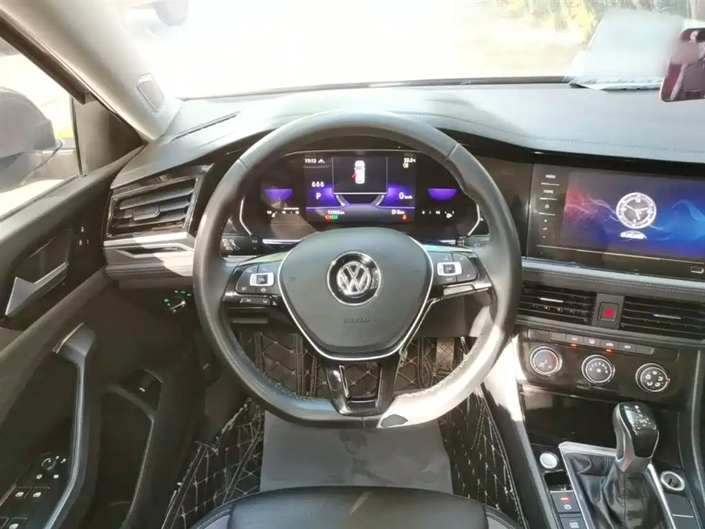 Volkswagen Sagitar 200TSI DSG Comfort Intelligent Connectivity Edition 2021 - thumbnail 11