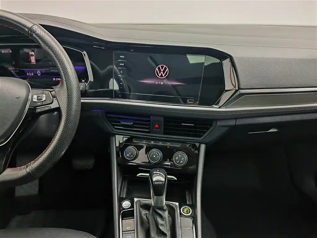 Volkswagen Sagitar 280TSI DSG Comfort Intelligent Connectivity Edition 2021 - thumbnail 12