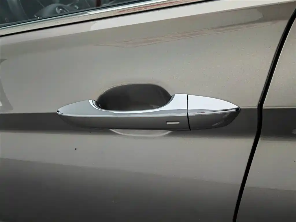 Volkswagen Sagitar 280TSI DSG Comfort Intelligent Connectivity Edition 2021 - thumbnail 18