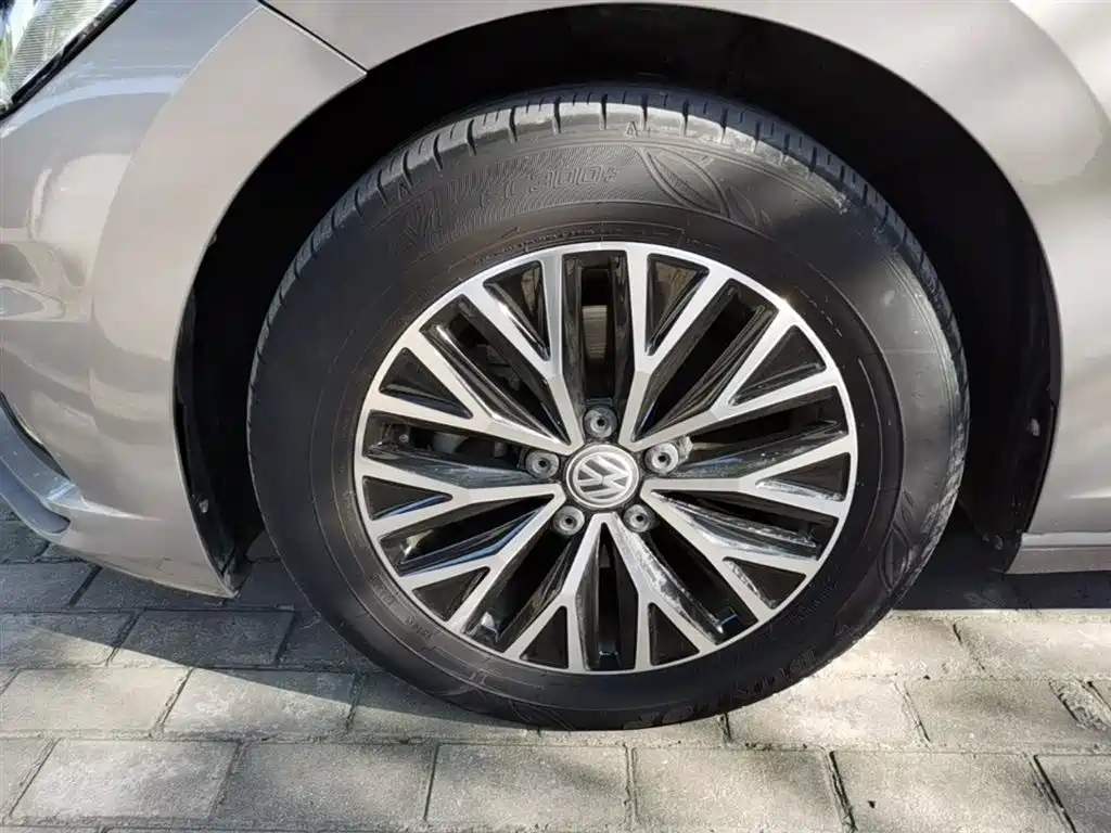Volkswagen Sagitar 200TSI DSG Comfort Intelligent Connectivity Edition 2021 - thumbnail 23