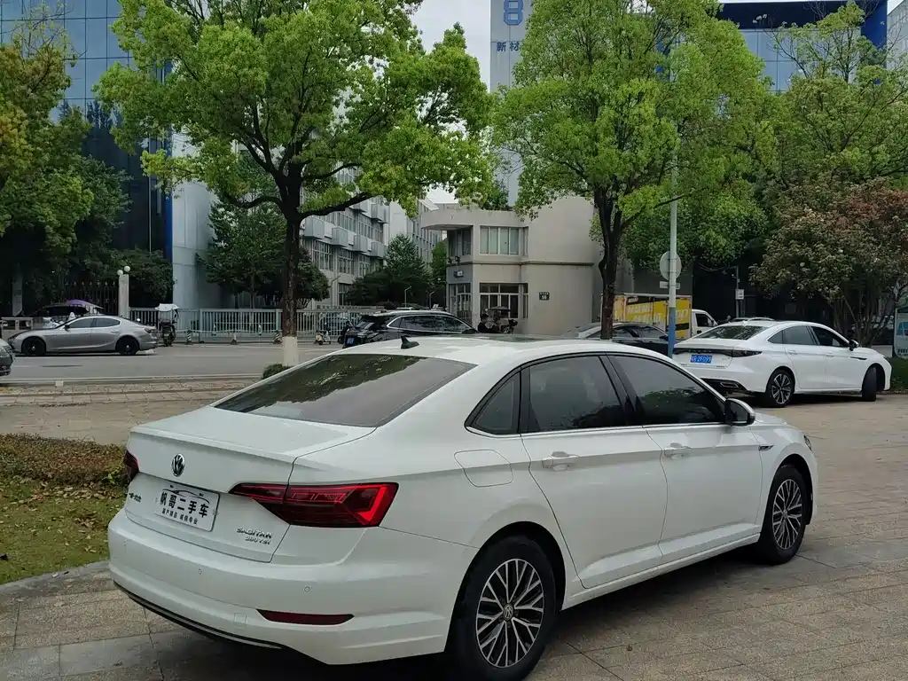 Volkswagen Sagitar 280TSI DSG Comfort Intelligent Connectivity Edition 2021 - thumbnail 5