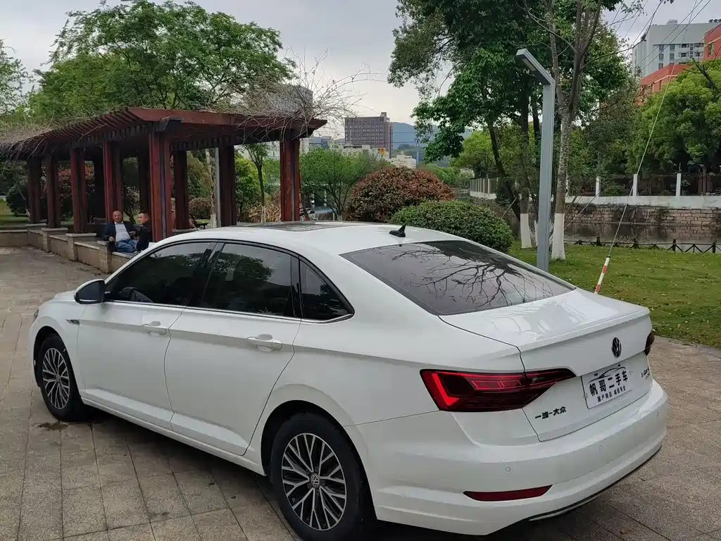 Volkswagen Sagitar 280TSI DSG Comfort Intelligent Connectivity Edition 2021 - thumbnail 7