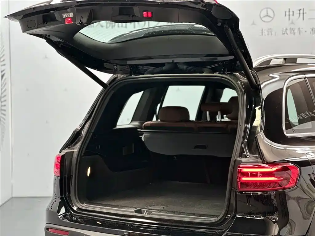 Mercedes-Benz Mercedes-Benz EQB 260 2024 - thumbnail 3