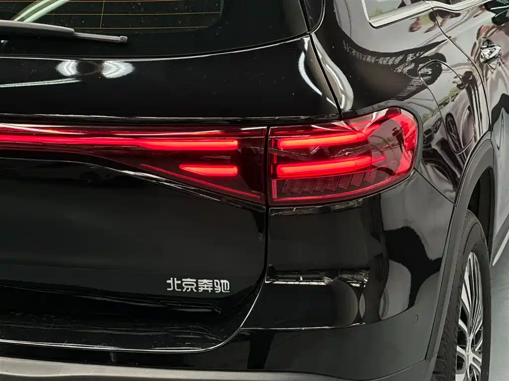 Mercedes-Benz Mercedes-Benz EQB 260 2024 - thumbnail 5