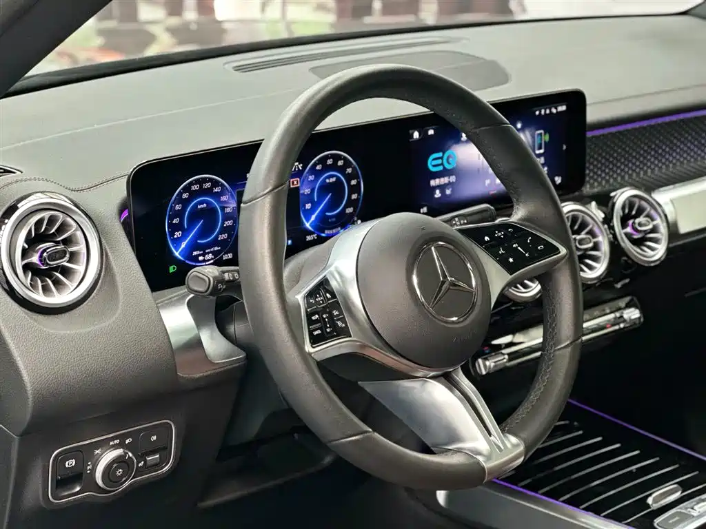 Mercedes-Benz Mercedes-Benz EQB 260 2024 - thumbnail 7