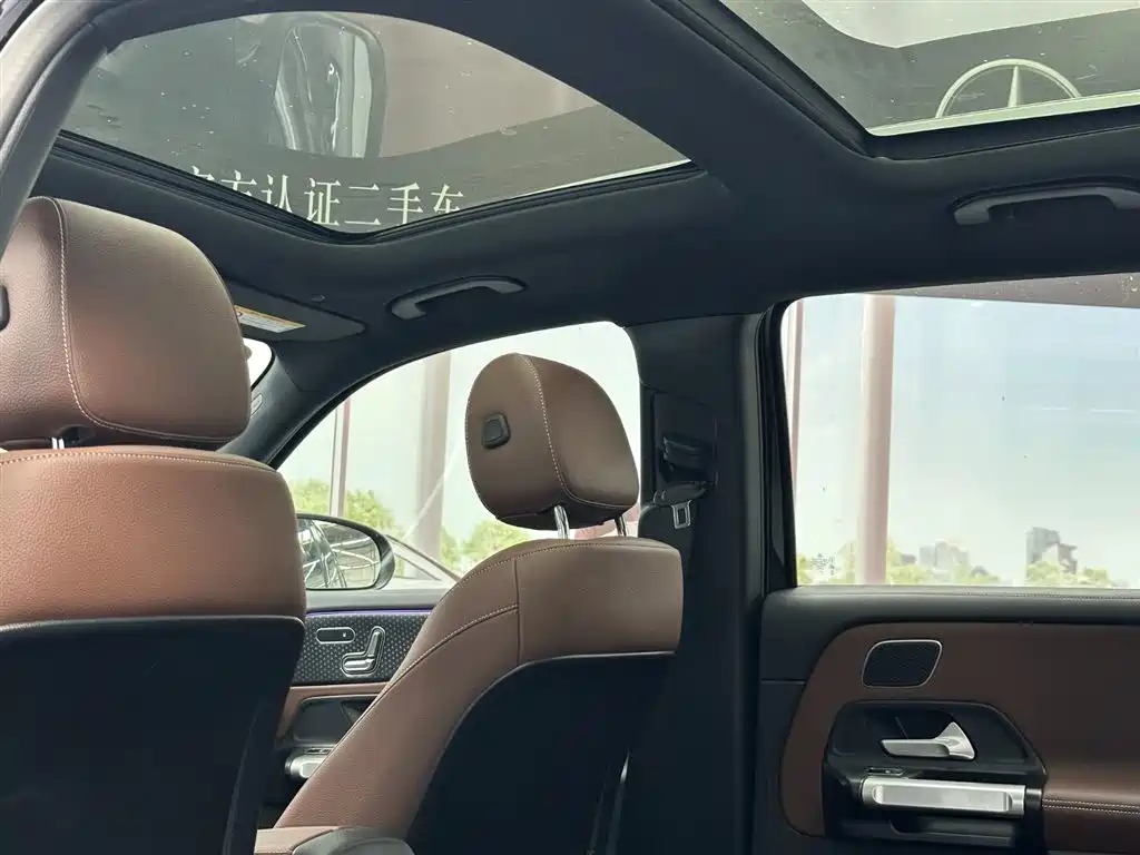 Mercedes-Benz Mercedes-Benz EQB 260 2024 - thumbnail 11