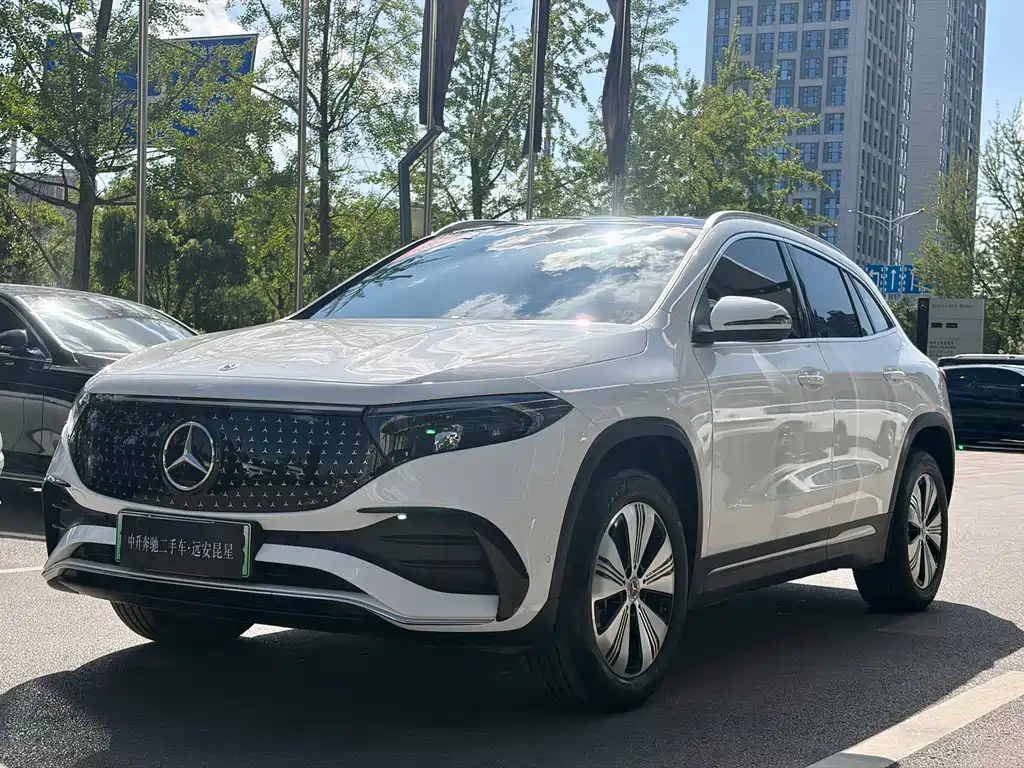 Mercedes-Benz Mercedes-Benz EQA 260 2025 - thumbnail 3
