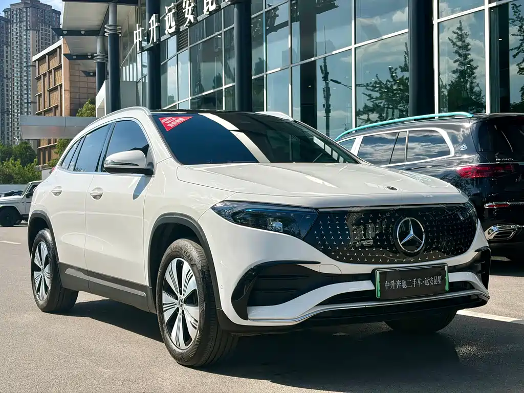 Mercedes-Benz Mercedes-Benz EQA 260 2025 - thumbnail 4