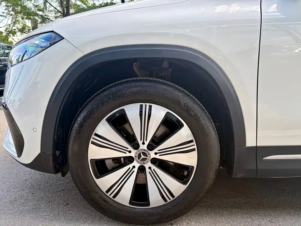 Mercedes-Benz Mercedes-Benz EQA 260 2025 - thumbnail 10