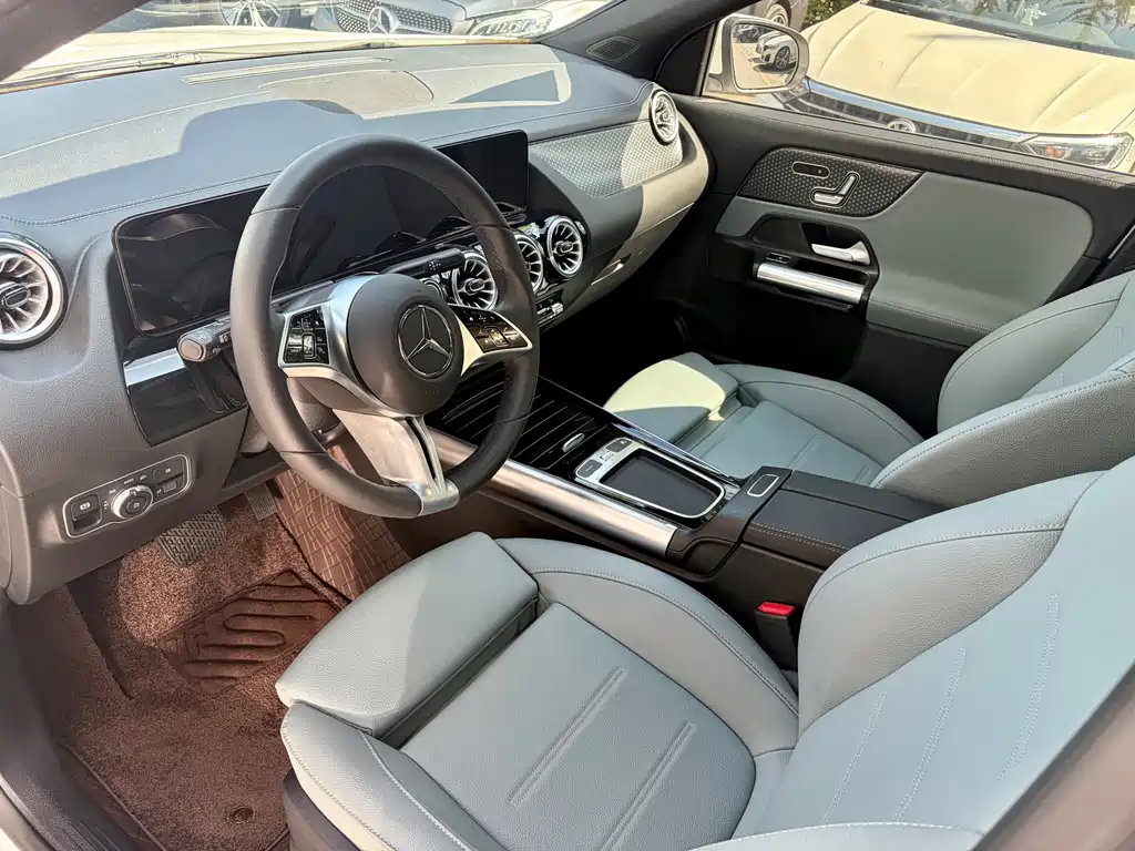 Mercedes-Benz Mercedes-Benz EQA 260 2025 - thumbnail 13