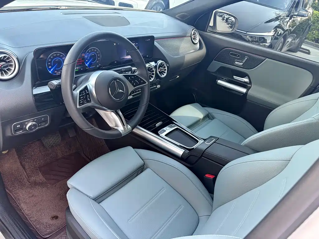Mercedes-Benz Mercedes-Benz EQA 260 2025 - thumbnail 19