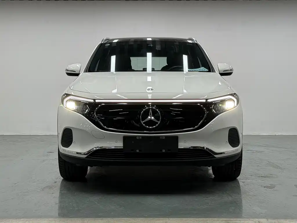 Mercedes-Benz Mercedes-Benz EQA 260 2024 - thumbnail 3
