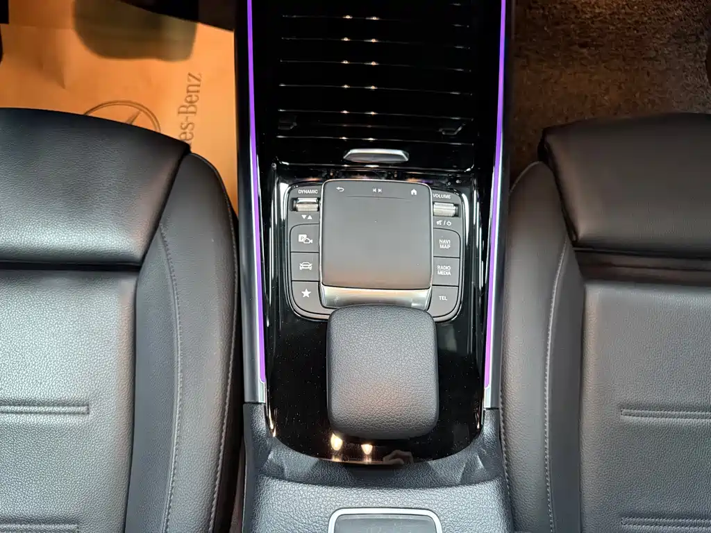 Mercedes-Benz Mercedes-Benz EQA 260 2024 - thumbnail 6