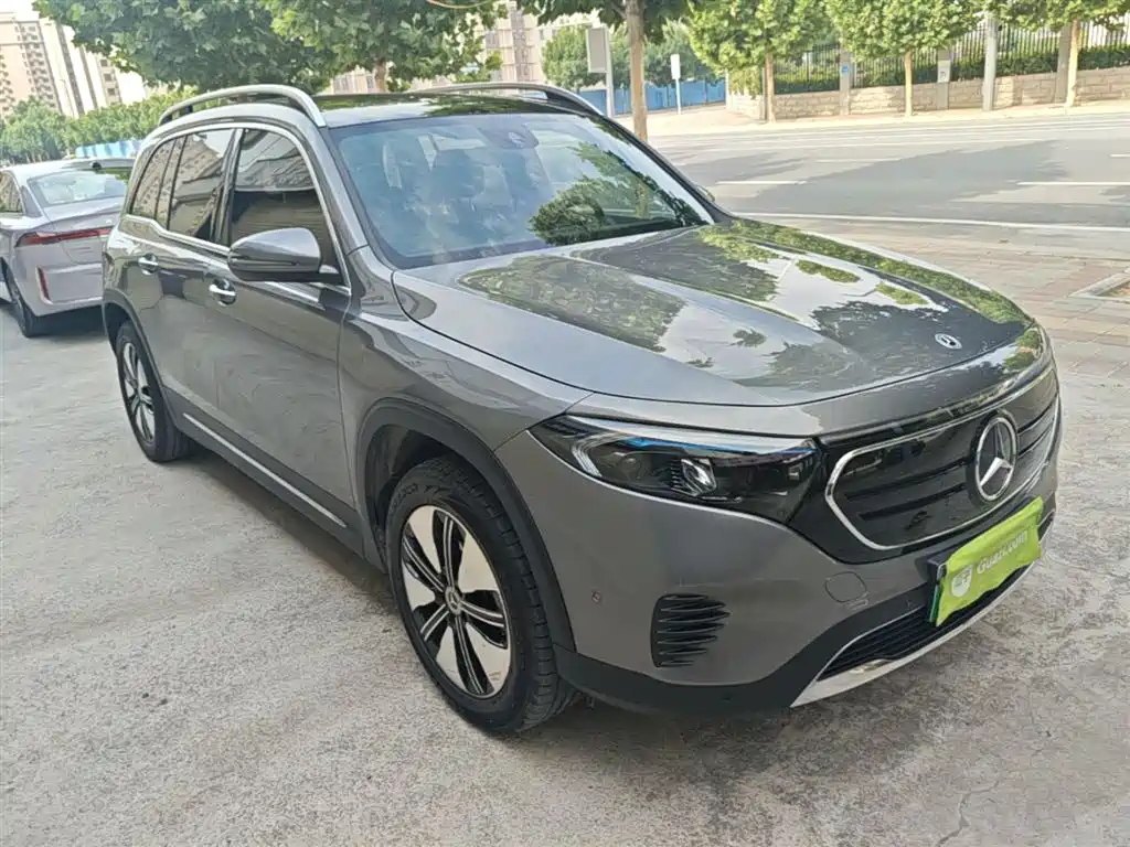 Mercedes-Benz Mercedes-Benz EQB 260 2023 - thumbnail 4