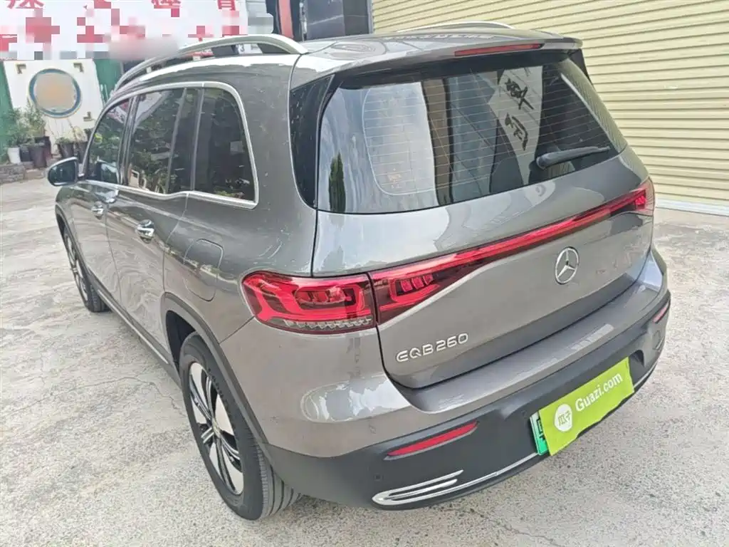 Mercedes-Benz Mercedes-Benz EQB 260 2023 - thumbnail 5