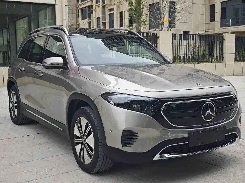 Mercedes-Benz Mercedes-Benz EQB 260 2023 - thumbnail 2