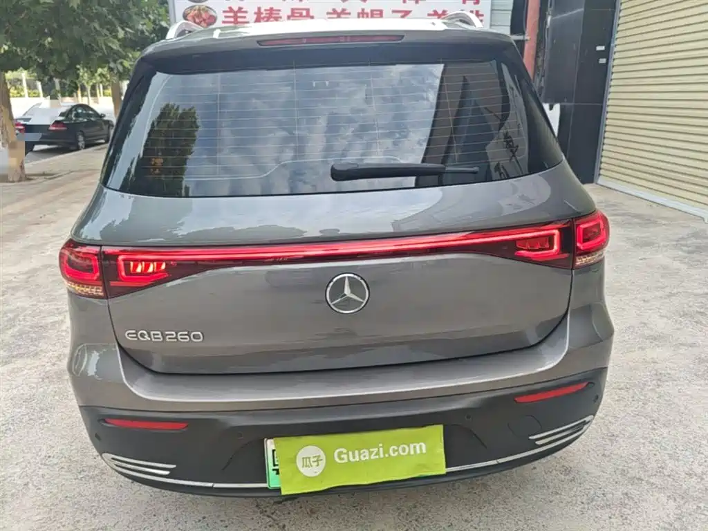 Mercedes-Benz Mercedes-Benz EQB 260 2023 - thumbnail 6