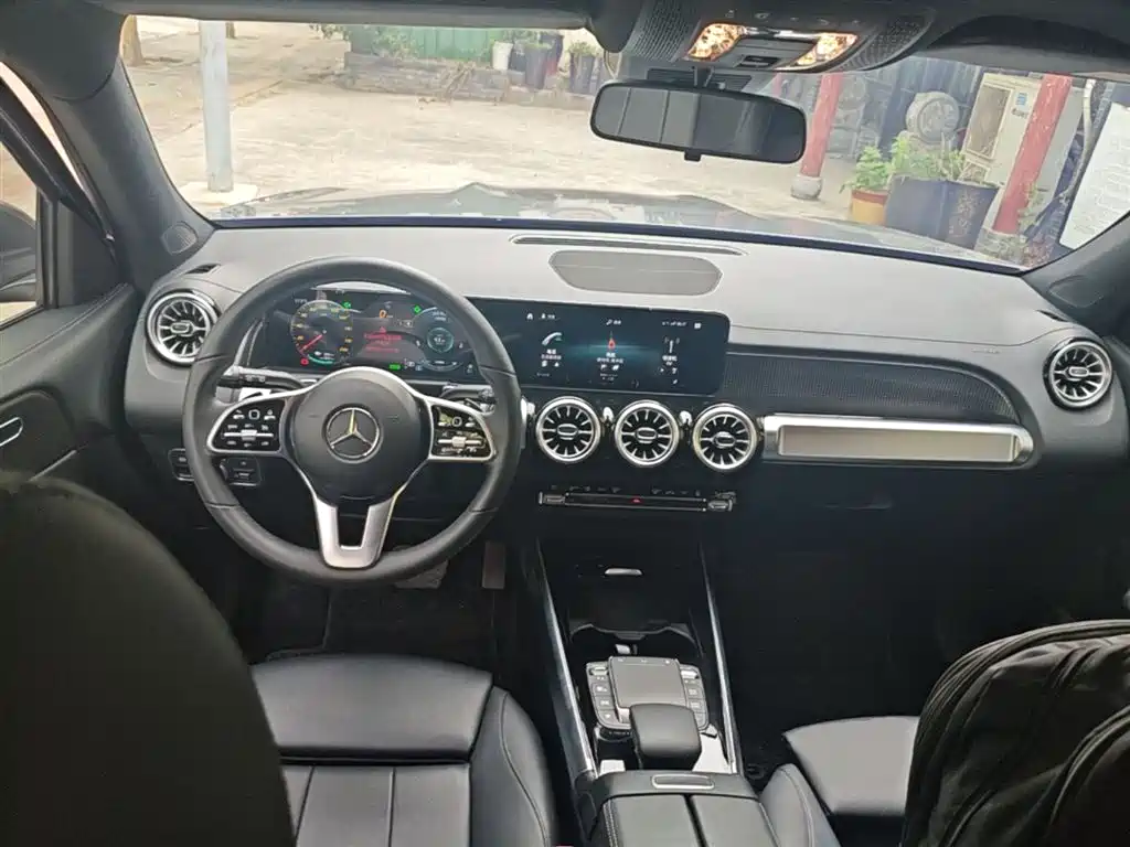 Mercedes-Benz Mercedes-Benz EQB 260 2023 - thumbnail 10