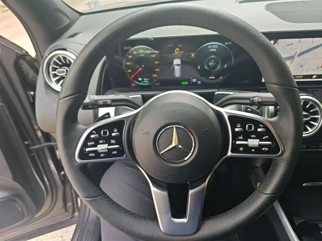 Mercedes-Benz Mercedes-Benz EQB 260 2023 - thumbnail 11