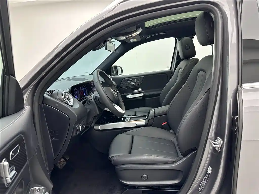 Mercedes-Benz Mercedes-Benz EQB 260 2025 - thumbnail 19