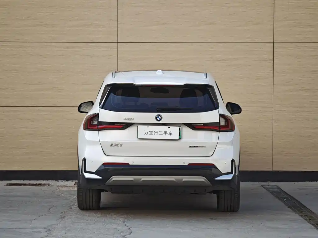 BMW BMW iX1 2025 eDrive25L X Design Package 2024 - thumbnail 5