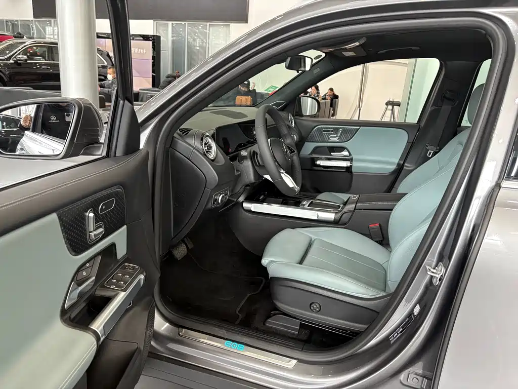 Mercedes-Benz Mercedes-Benz EQB 260 2026 - thumbnail 4