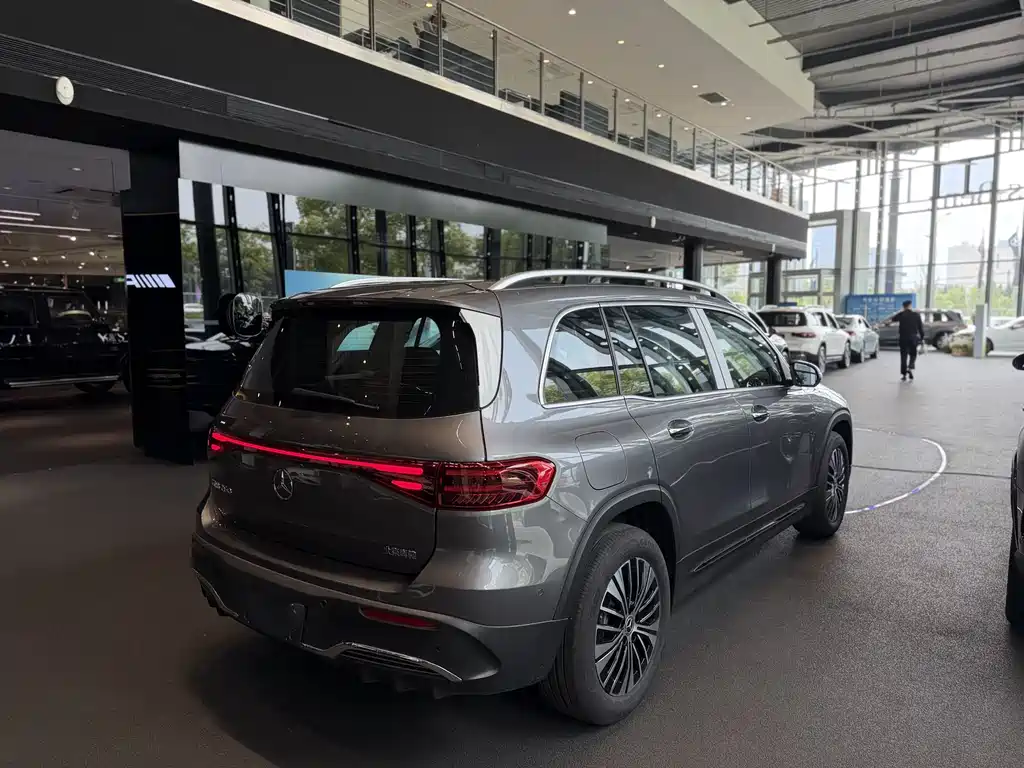 Mercedes-Benz Mercedes-Benz EQB 2025 EQB 260 2026 - thumbnail 4