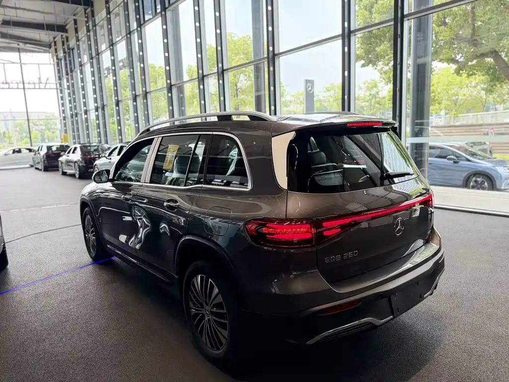 Mercedes-Benz Mercedes-Benz EQB 2025 EQB 260 2026 - thumbnail 5