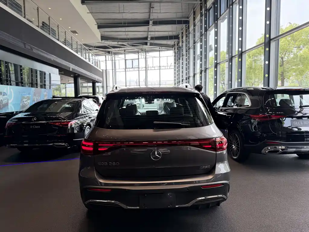 Mercedes-Benz Mercedes-Benz EQB 2025 EQB 260 2026 - thumbnail 6