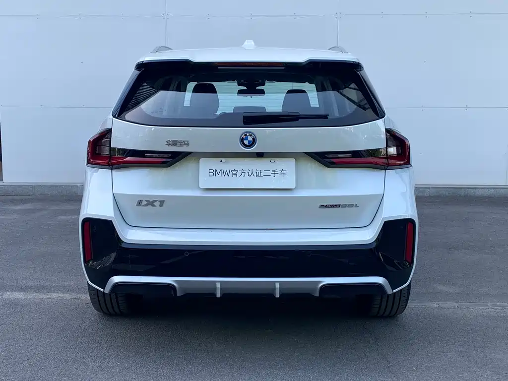 BMW BMW iX1 eDrive25L M Sport 2025 2025 - thumbnail 12