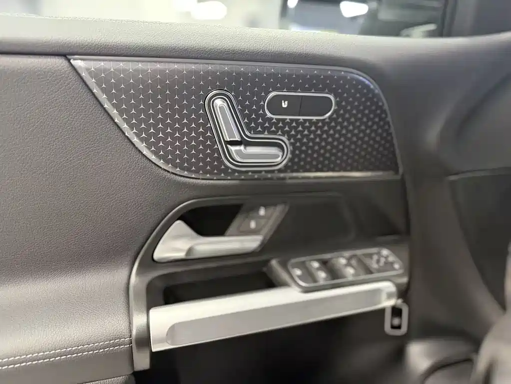 Mercedes-Benz Mercedes-Benz EQB 2025 EQB 260 2026 - thumbnail 13