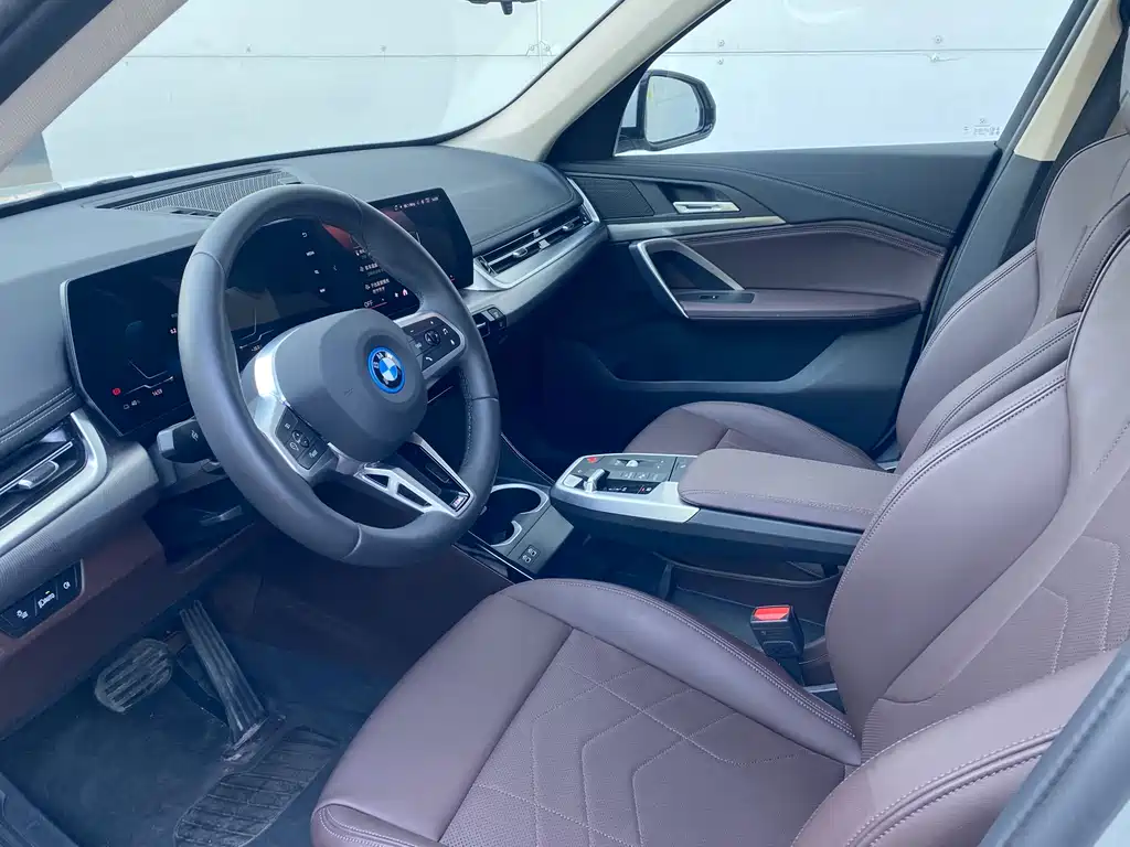 BMW BMW iX1 eDrive25L M Sport 2025 2025 - thumbnail 17