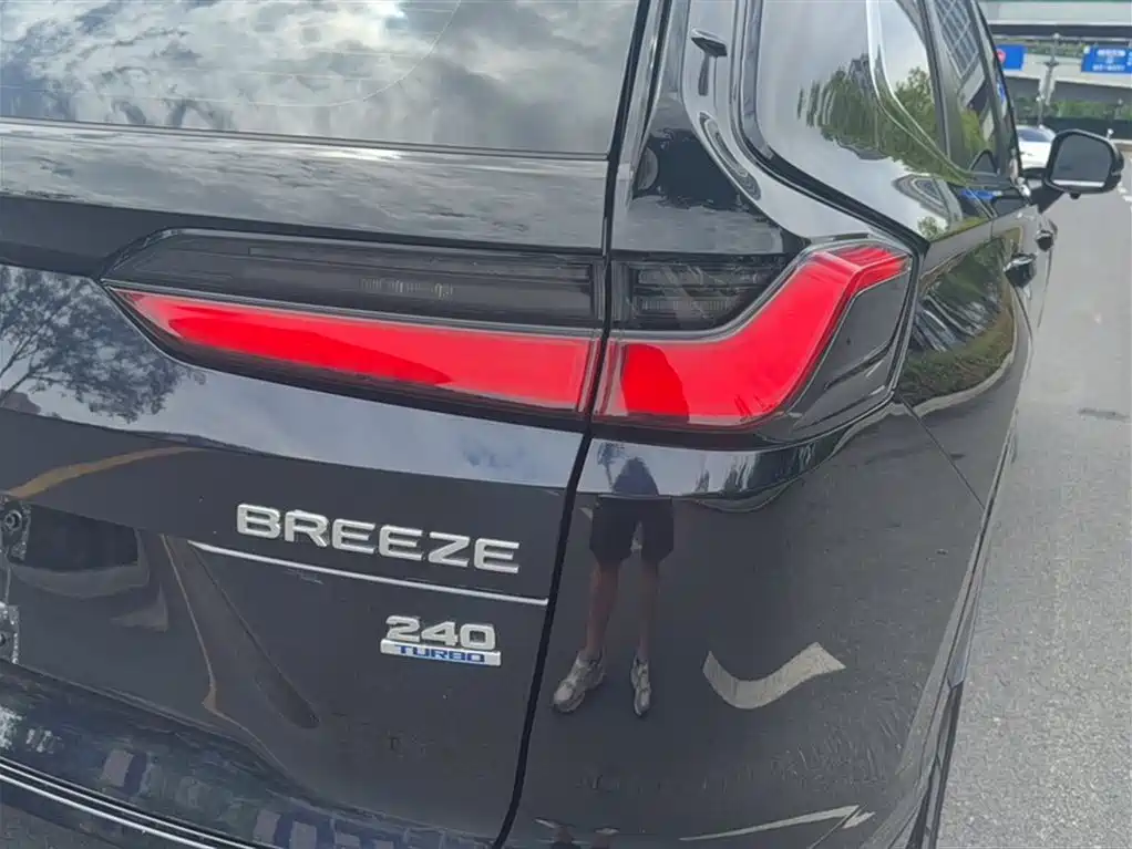 Honda Breeze 240TURBO 2WD Elite Edition 5-Seater 2025 - thumbnail 19