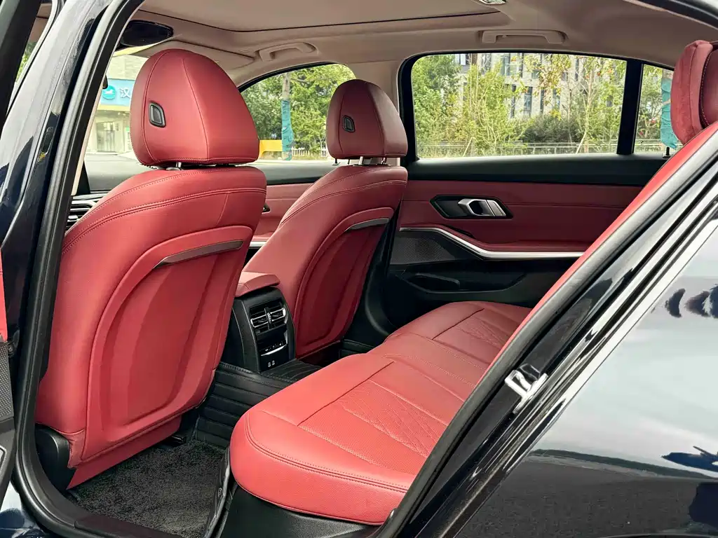 BMW BMW i3 2024 eDrive 35 L 2024 - thumbnail 5