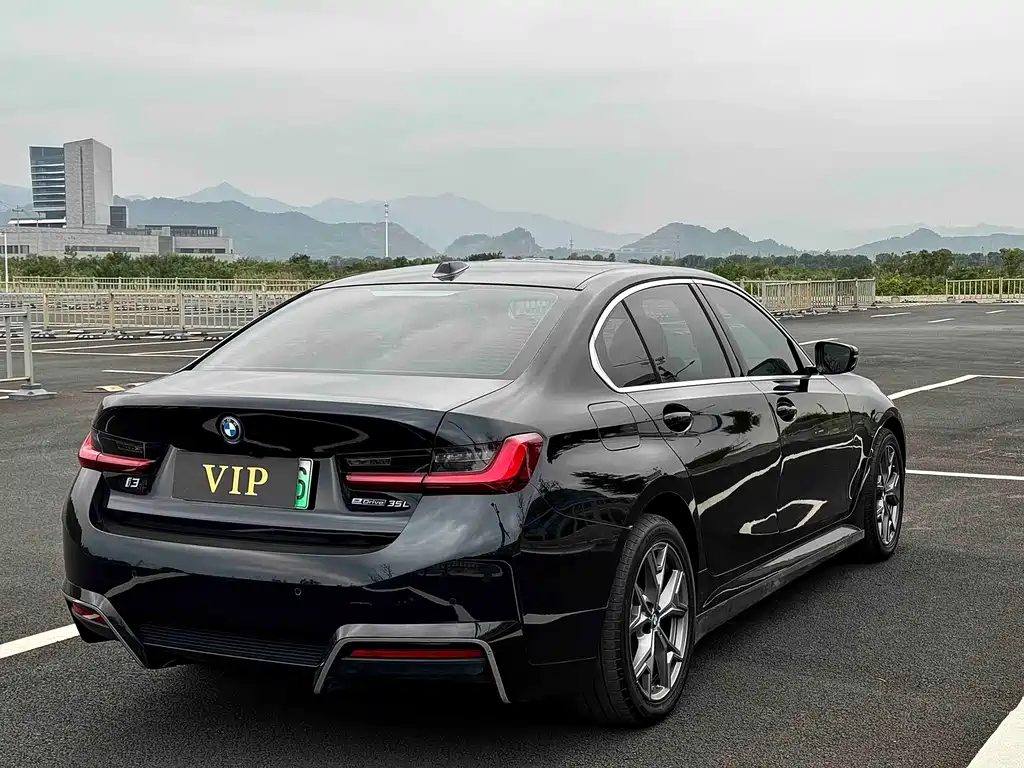 BMW BMW i3 2024 eDrive 35 L 2024 - thumbnail 9