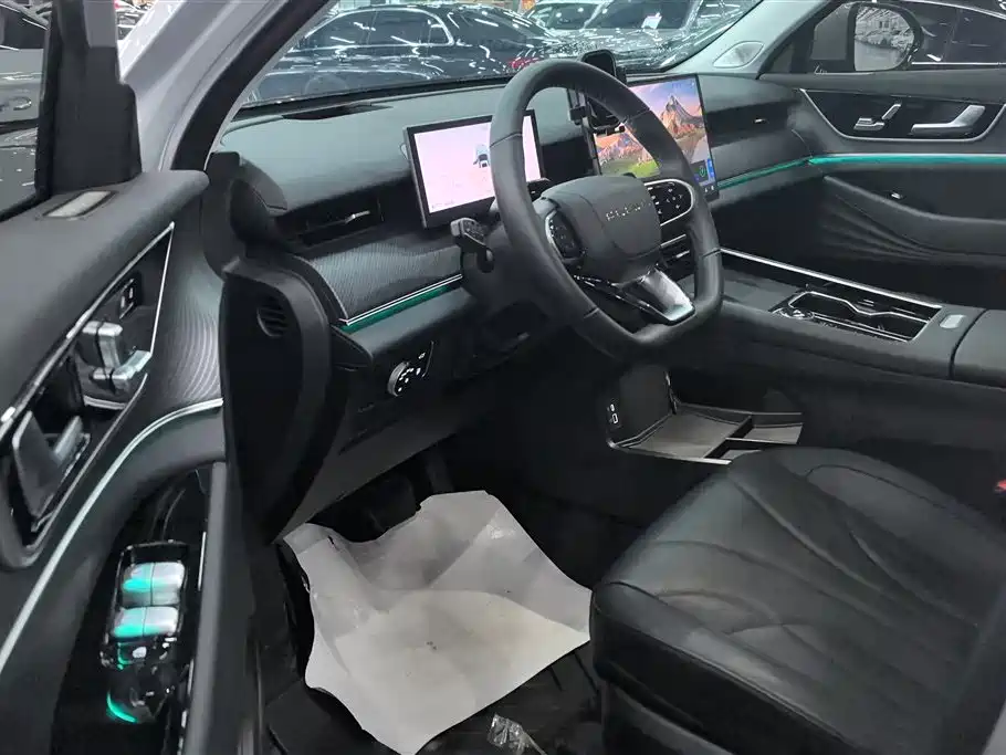 Chery Fengyun Fengyun T9 120 Long Range Flagship 7-Seater 2025 - thumbnail 9